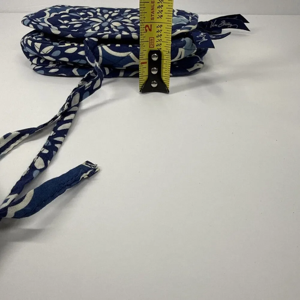 Vera Bradley Blue White Small Jewelry Make Up Case Wallet Petal Splash